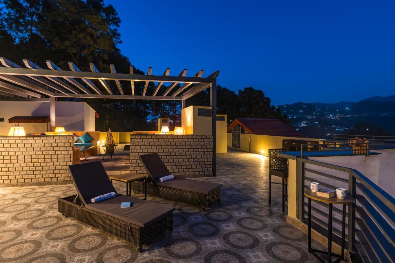 Pine Maderas By Embrace Apartment Kasauli Luaran gambar