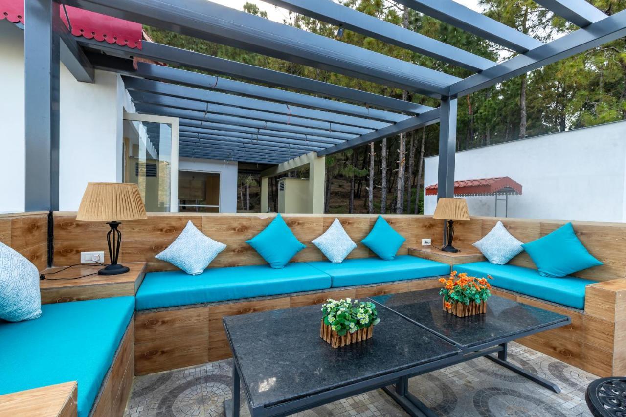 Pine Maderas By Embrace Apartment Kasauli Luaran gambar