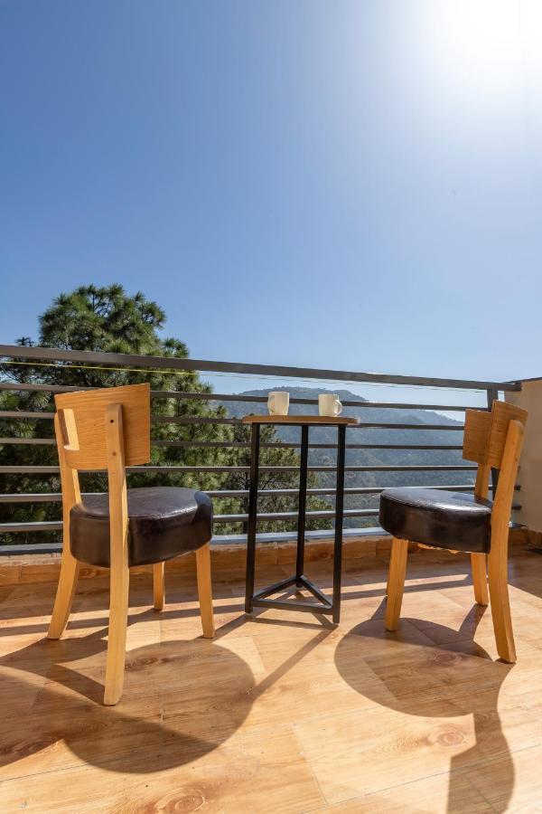 Pine Maderas By Embrace Apartment Kasauli Luaran gambar