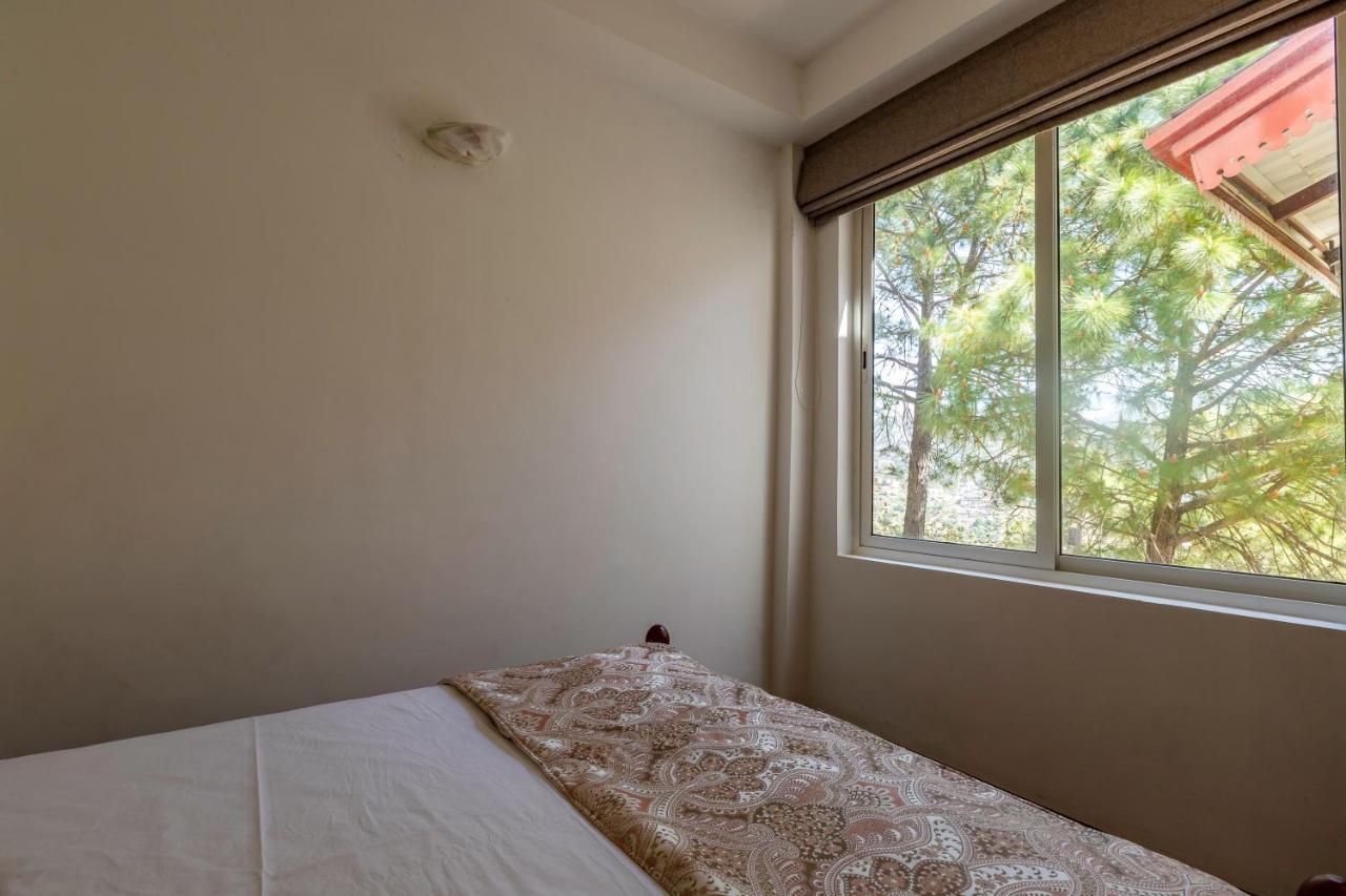 Pine Maderas By Embrace Apartment Kasauli Luaran gambar