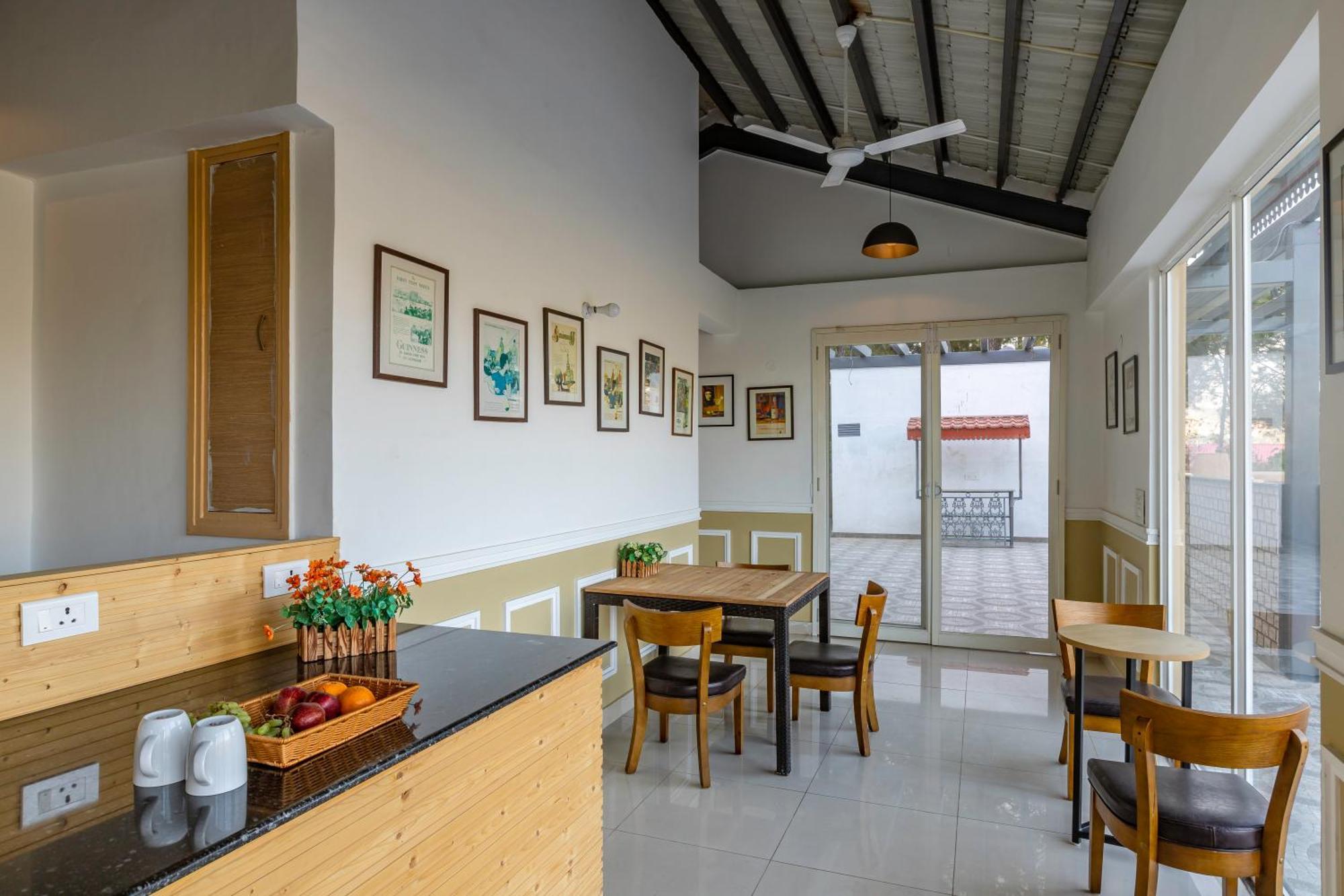 Pine Maderas By Embrace Apartment Kasauli Luaran gambar